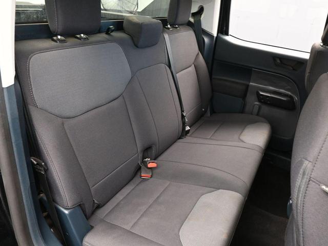 Photo of 2022 Shadow Black Ford Maverick