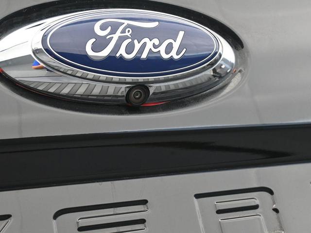 Photo of 2022 Shadow Black Ford Maverick