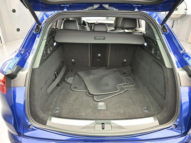 Photo of 2024 Blu Maserati Grecale