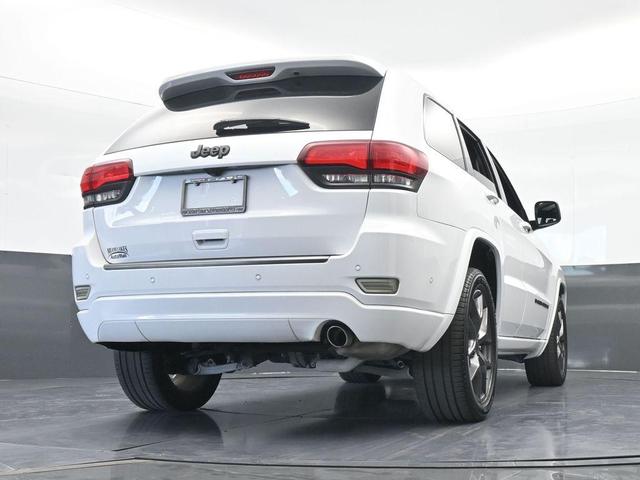 Photo of 2021 Bright White Clearcoat Jeep Grand Cherokee