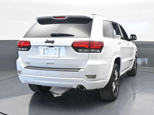 Photo of 2021 Bright White Clearcoat Jeep Grand Cherokee