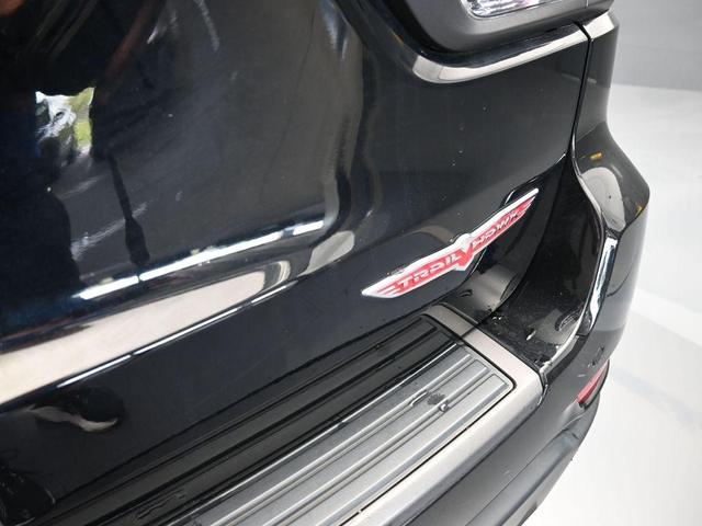 Photo of 2020 Diamond Black Jeep Grand Cherokee