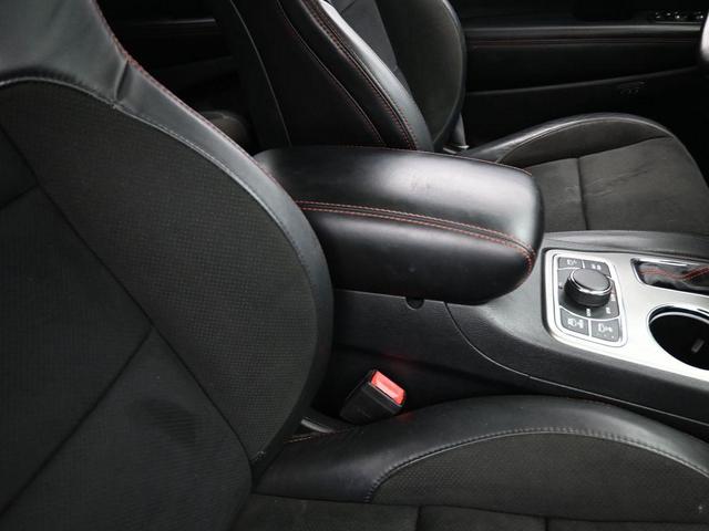 Photo of 2020 Diamond Black Jeep Grand Cherokee