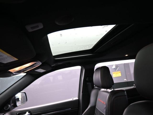 Photo of 2020 Diamond Black Jeep Grand Cherokee