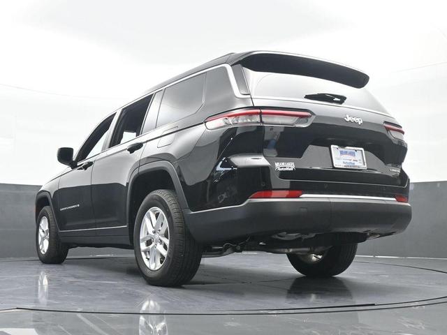 Photo of 2024 Diamond Black Jeep Grand Cherokee L