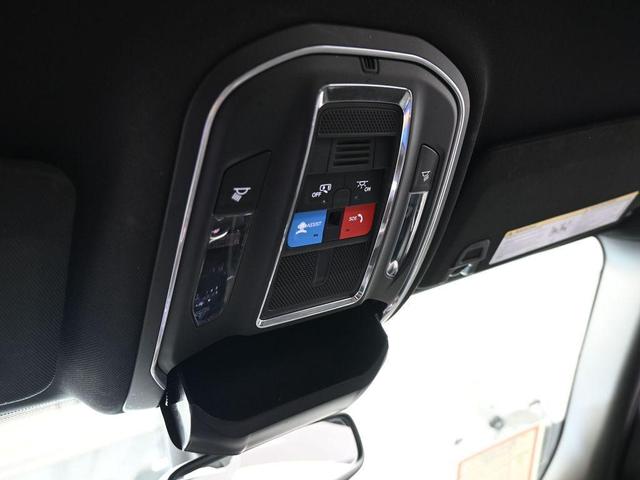 Photo of 2024 Diamond Black Jeep Grand Cherokee L