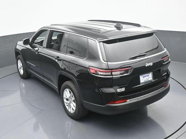 Photo of 2024 Diamond Black Jeep Grand Cherokee L