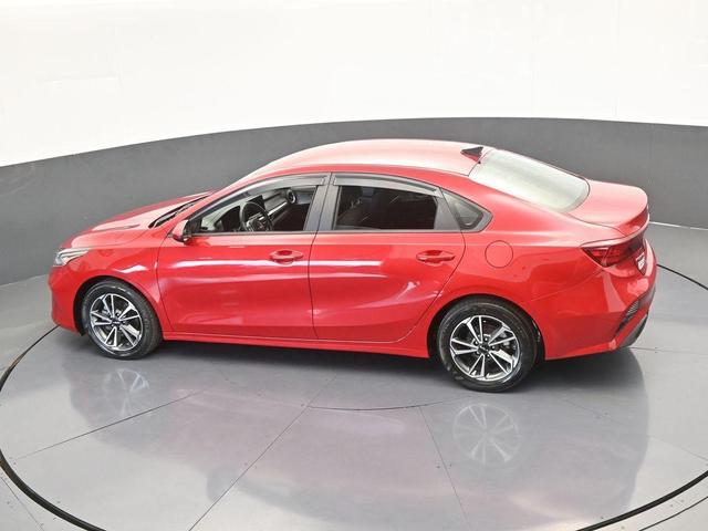 Photo of 2023 Currant Red Kia Forte