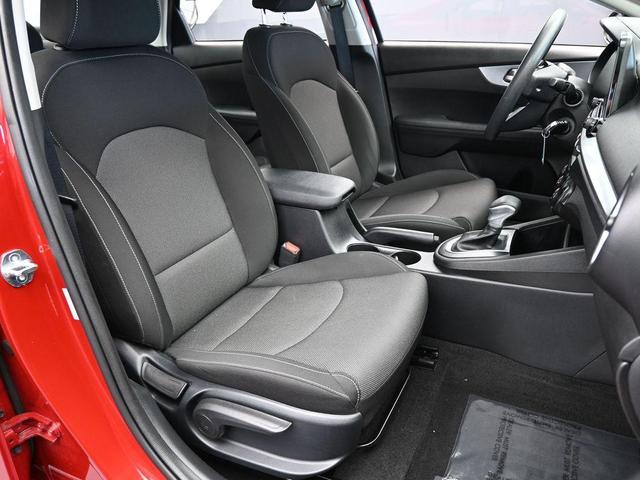 Photo of 2023 Currant Red Kia Forte
