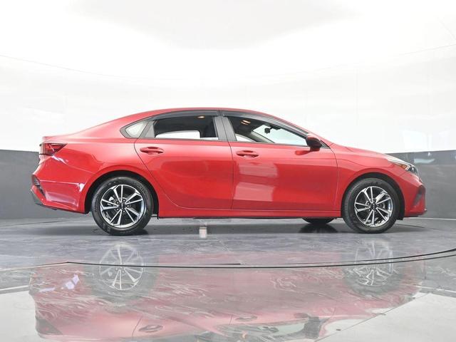 Photo of 2023 Currant Red Kia Forte