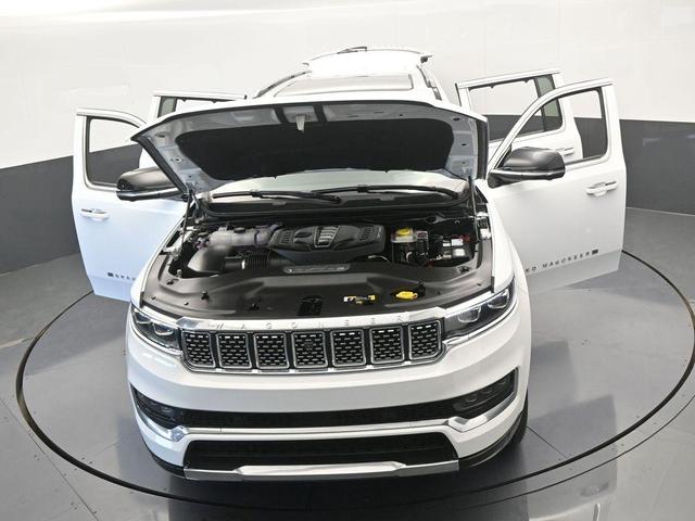 Photo of 2023 Bright White Clearcoat Jeep Grand Wagoneer L