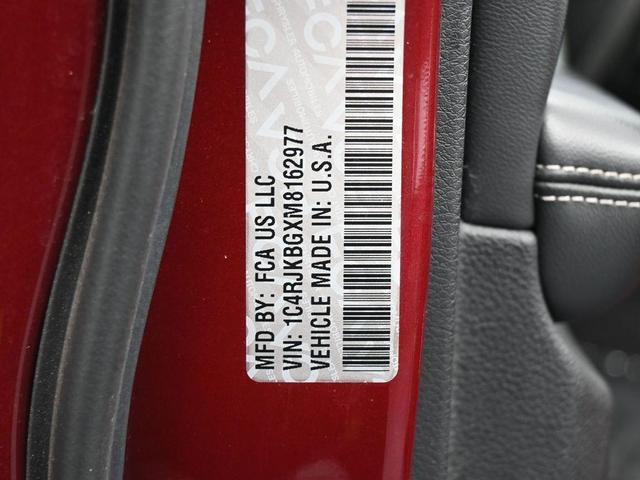 Photo of 2021 Velvet Red Pearlcoat Jeep Grand Cherokee L