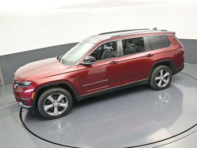Photo of 2021 Velvet Red Pearlcoat Jeep Grand Cherokee L