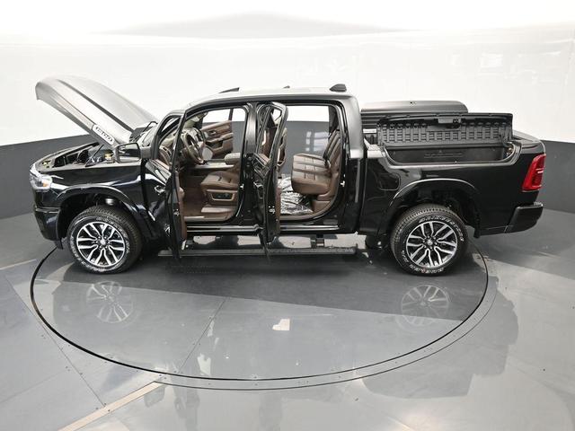 Photo of 2025 Diamond Black RAM 1500