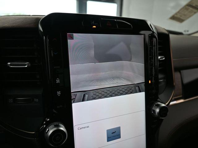 Photo of 2025 Diamond Black RAM 1500