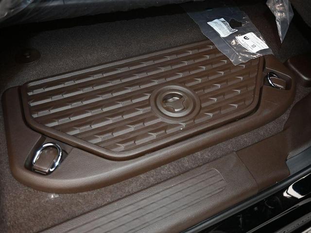 Photo of 2025 Diamond Black RAM 1500