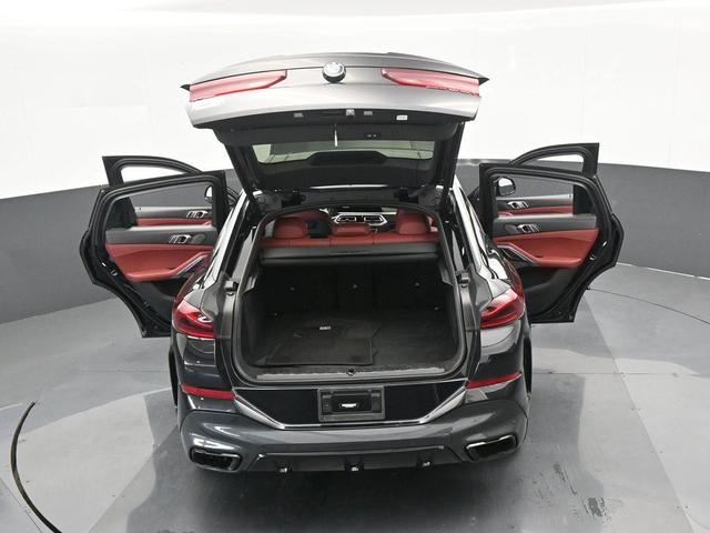 Photo of 2022 Black Sapphire Metallic BMW X6