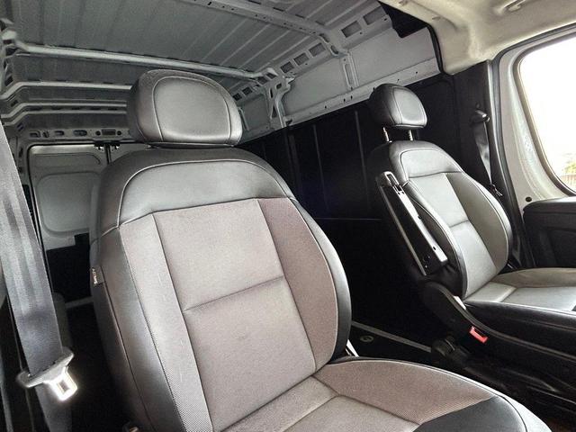 Photo of 2023 Bright White Clearcoat RAM ProMaster 2500