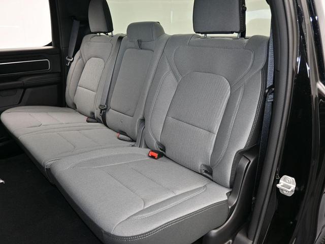 Photo of 2024 Diamond Black RAM 1500