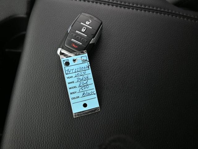 Photo of 2024 Diamond Black RAM 1500