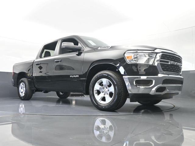 Photo of 2024 Diamond Black RAM 1500