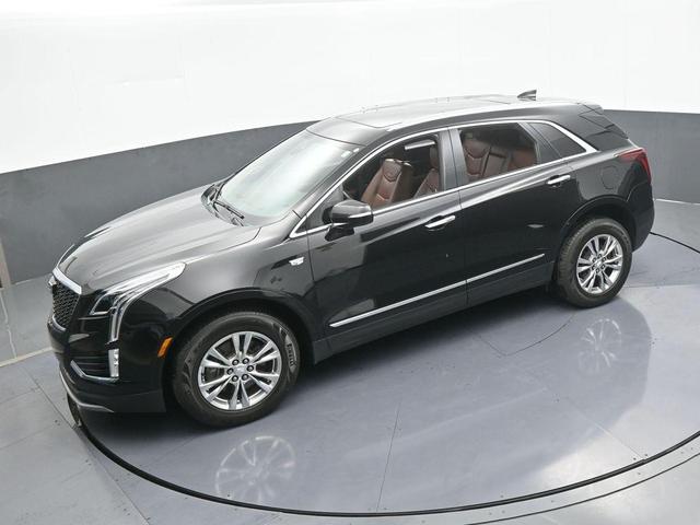 Photo of 2020 Stellar Black Metallic Cadillac XT5