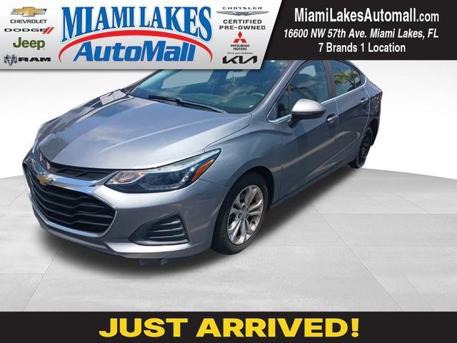 Photo of 2019 Satin Steel Gray Metallic Chevrolet Cruze