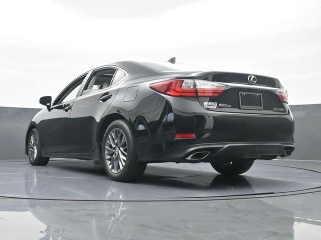 Photo of 2018 Black Lexus ES 350