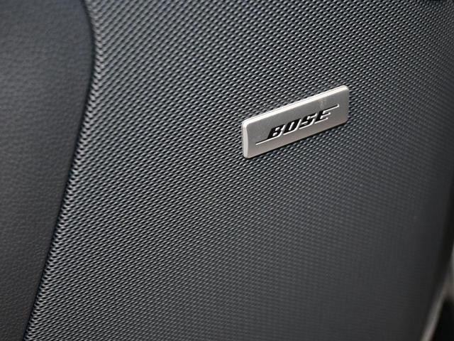 Photo of 2022 White Frost Tri-Coat GMC Yukon XL