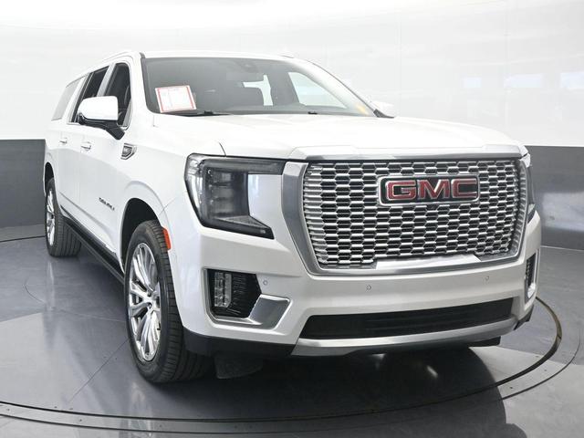 Photo of 2022 White Frost Tri-Coat GMC Yukon XL