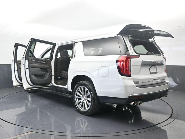 Photo of 2022 White Frost Tri-Coat GMC Yukon XL