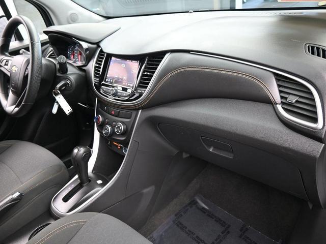 Photo of 2022 Summit White Chevrolet Trax