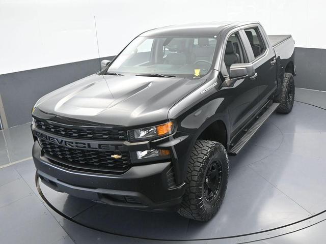 Photo of 2021 Black Chevrolet Silverado 1500