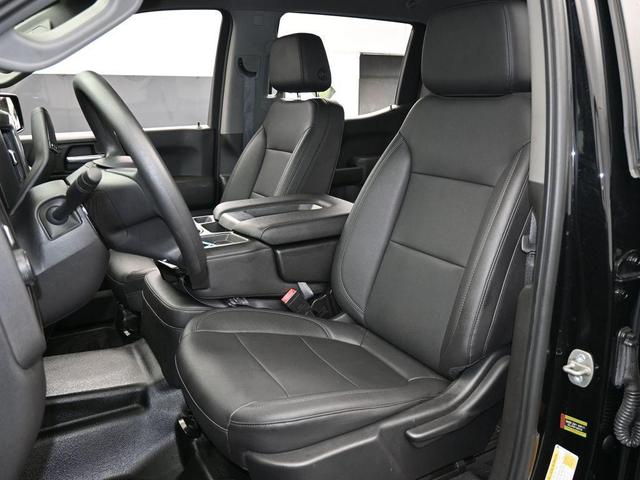 Photo of 2021 Black Chevrolet Silverado 1500