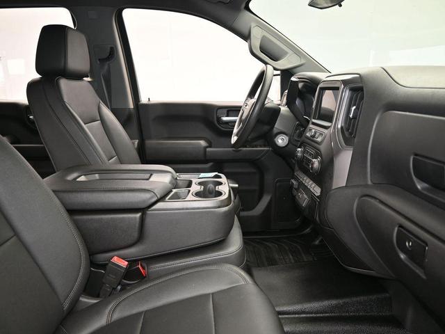 Photo of 2021 Black Chevrolet Silverado 1500