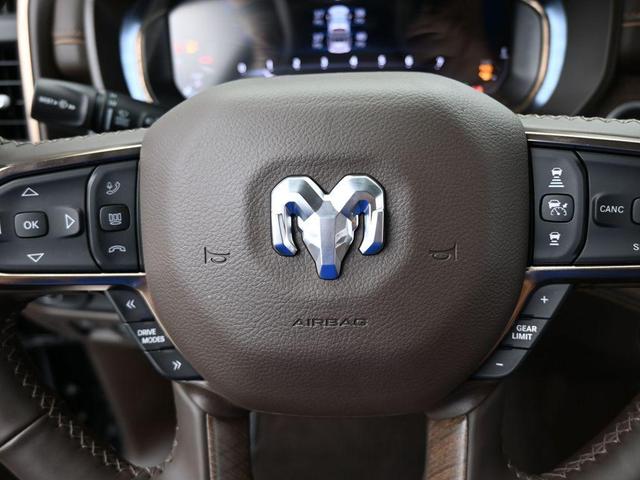 Photo of 2025 Diamond Black RAM 1500