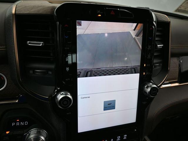 Photo of 2025 Diamond Black RAM 1500