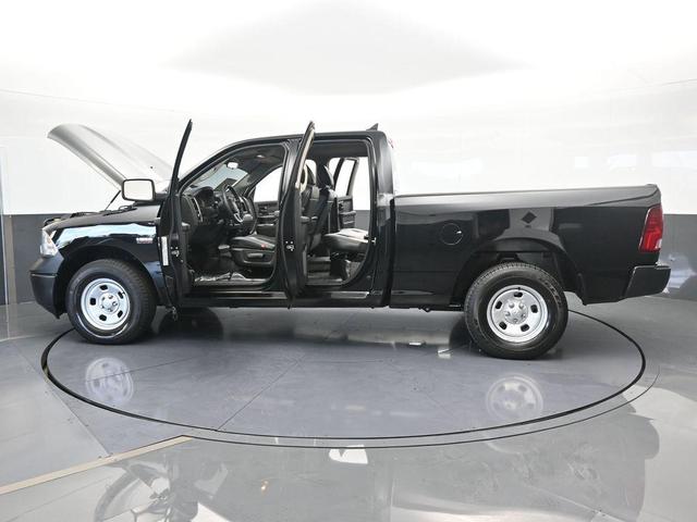 Photo of 2024 Diamond Black RAM 1500 Classic