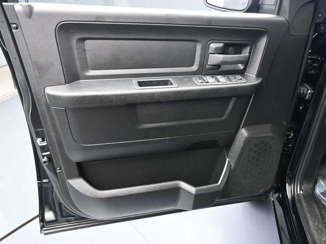 Photo of 2024 Diamond Black RAM 1500 Classic