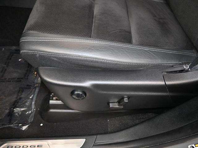 Photo of 2022 Destroyer Gray Clearcoat Dodge Durango