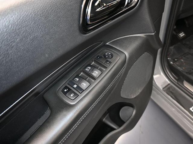 Photo of 2022 Destroyer Gray Clearcoat Dodge Durango