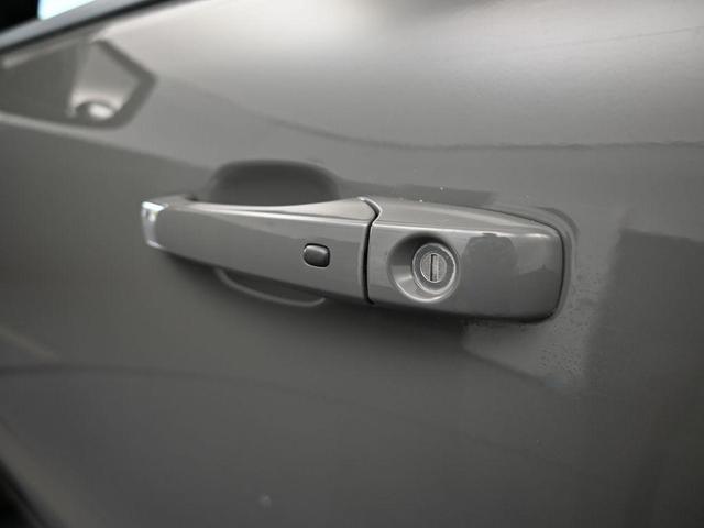 Photo of 2022 Destroyer Gray Clearcoat Dodge Durango