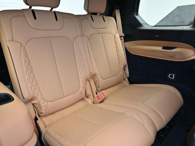 Photo of 2024 Velvet Red Pearlcoat Jeep Grand Cherokee L