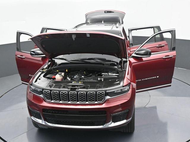 Photo of 2024 Velvet Red Pearlcoat Jeep Grand Cherokee L