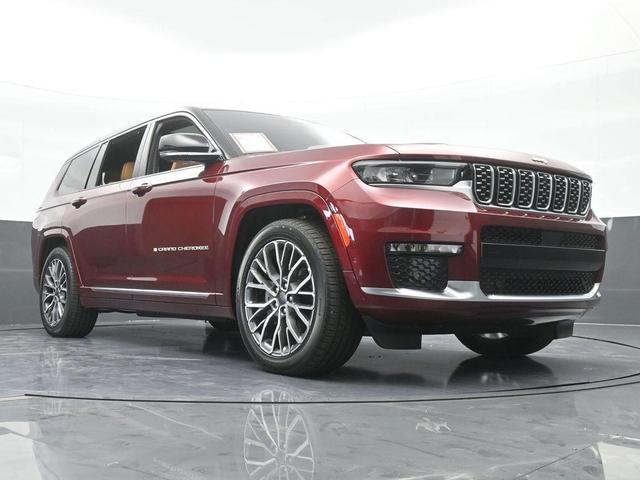 Photo of 2024 Velvet Red Pearlcoat Jeep Grand Cherokee L