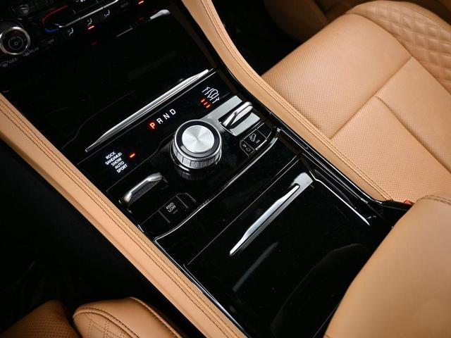 Photo of 2024 Velvet Red Pearlcoat Jeep Grand Cherokee L