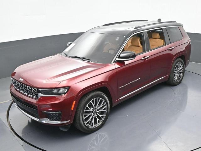 Photo of 2024 Velvet Red Pearlcoat Jeep Grand Cherokee L