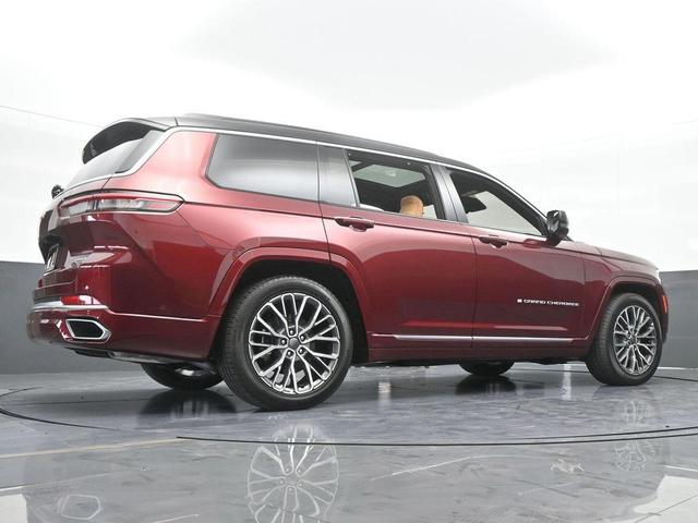 Photo of 2024 Velvet Red Pearlcoat Jeep Grand Cherokee L