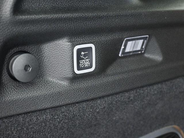Photo of 2024 Silver Zynith Jeep Grand Cherokee L