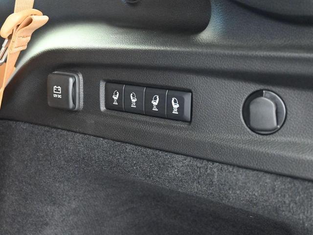 Photo of 2024 Silver Zynith Jeep Grand Cherokee L